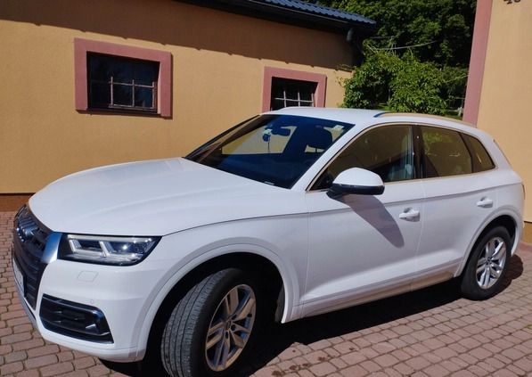 Audi Q5 cena 123000 przebieg: 180000, rok produkcji 2019 z Skawina małe 92